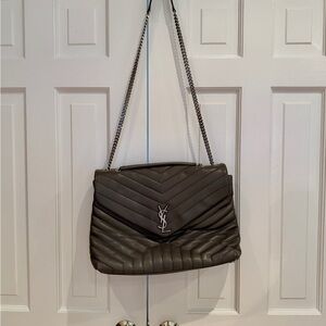 Saint Laurent Women’s Large Envelope Bag in Gray